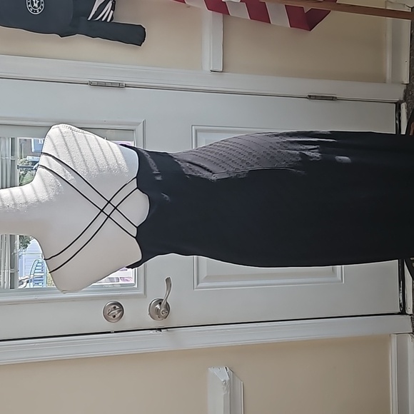 EXPRESS Black Cocktail Dress 9/10 - Picture 3 of 6